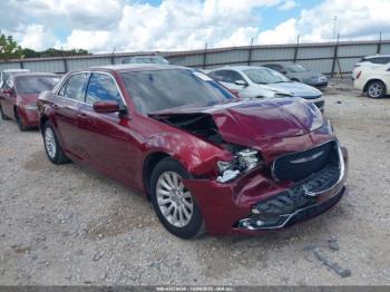  Salvage Chrysler 300