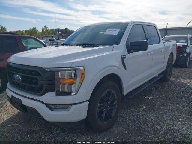 Ford F-150 Xlt Image 2
