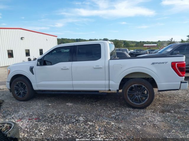 Ford F-150 Xlt Image 13