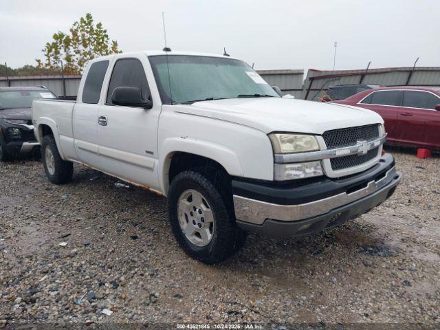  Salvage Chevrolet Silverado 1500