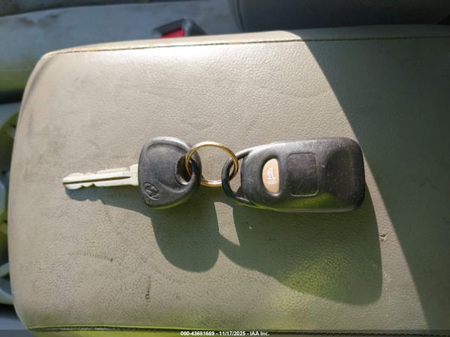 Hyundai SANTA FE Image 2