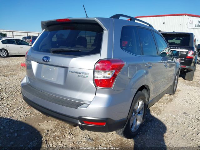 Subaru Forester 2.5i Touring Image 9