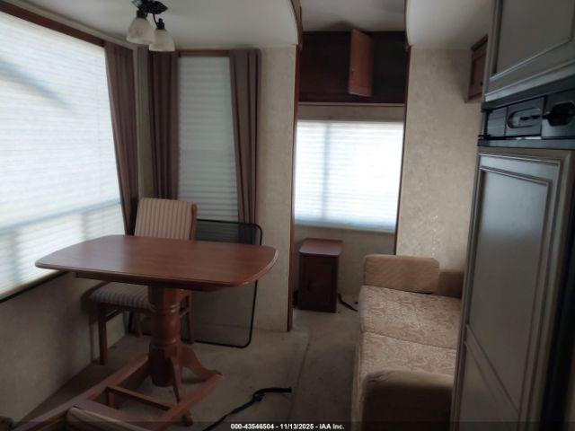 Open Range Journeyer Rv M-337rl Image 6