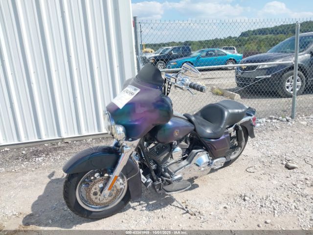 Harley-Davidson Flhtcse Image 2