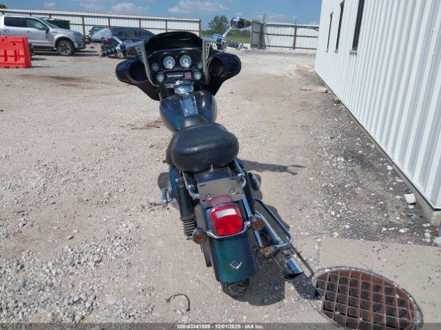 Harley-Davidson Flhtcse Image 8