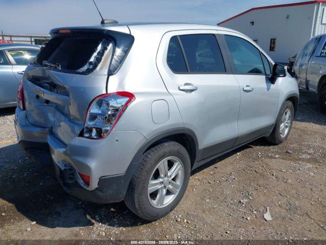 Chevrolet Trax Fwd Ls Image 11