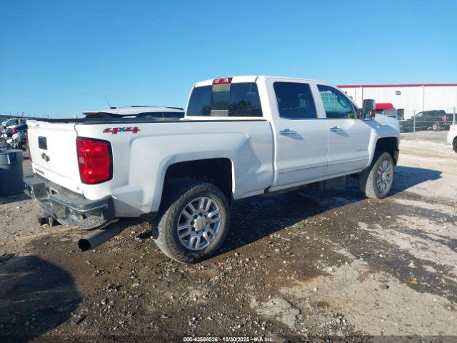 Chevrolet Silverado 3500 Ltz Image 10