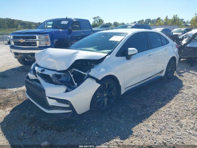 Toyota Corolla Se Image 3