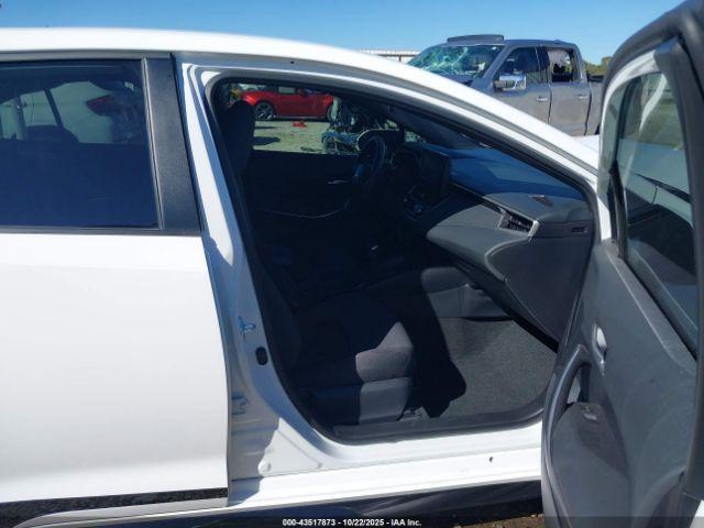 Toyota Corolla Se Image 16