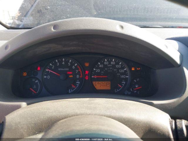 Nissan Xterra S Image 11