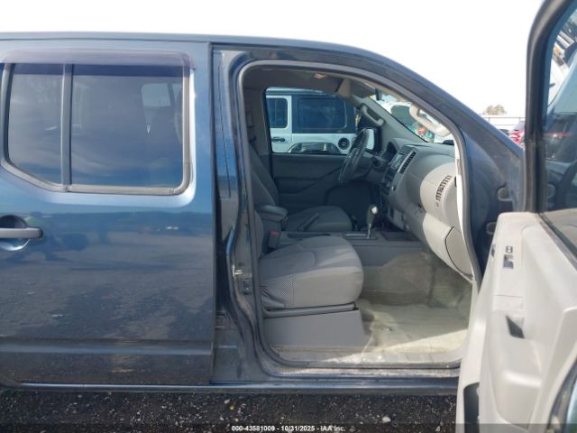 Nissan Frontier Sv Image 6