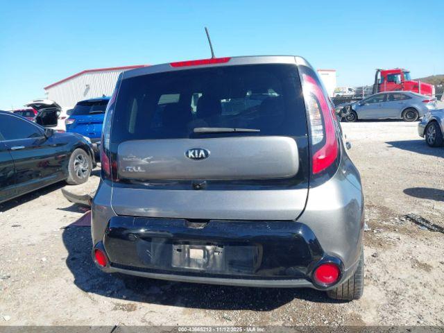Kia Soul + Image 13