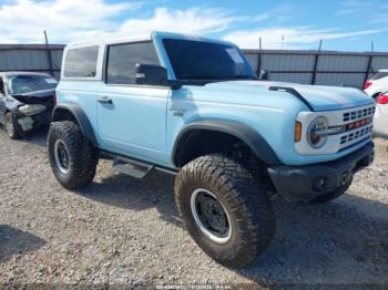  Salvage Ford Bronco