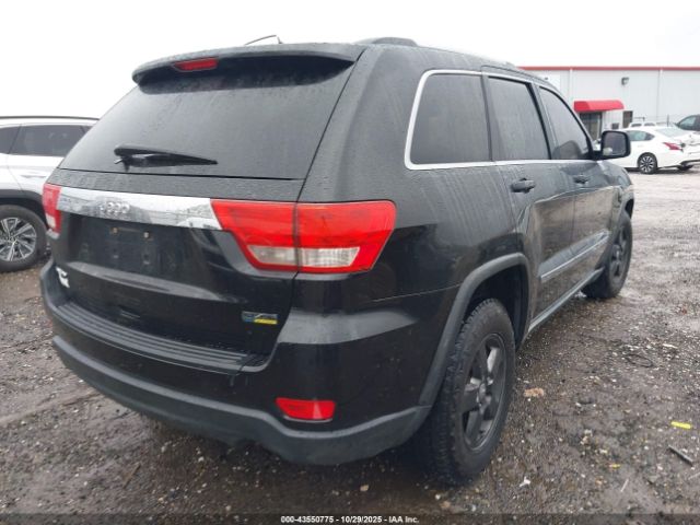 Jeep Grand Cherokee Laredo Image 16