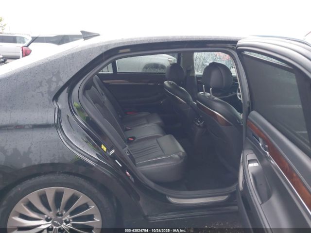 Genesis G90 3.3t Premium Image 16