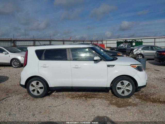 Kia Soul Image 14