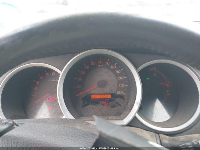 Toyota Tacoma Base V6 Image 3