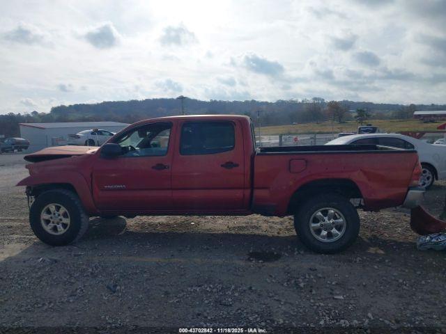 Toyota Tacoma Base V6 Image 9