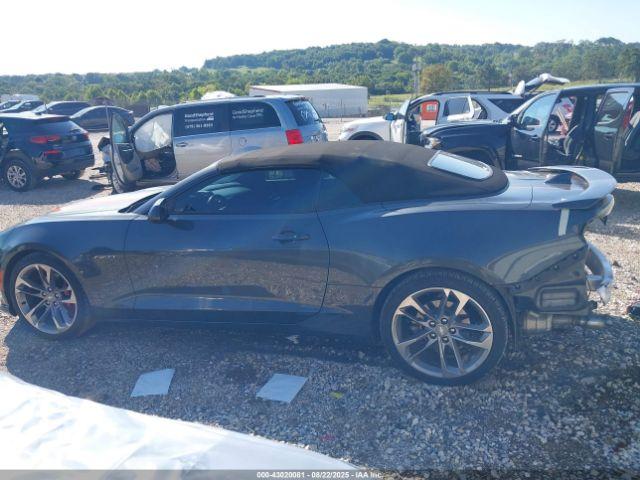 Chevrolet Camaro 2lt Image 8