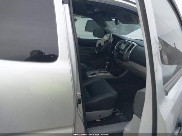 Toyota Tacoma Base V6 Image 15