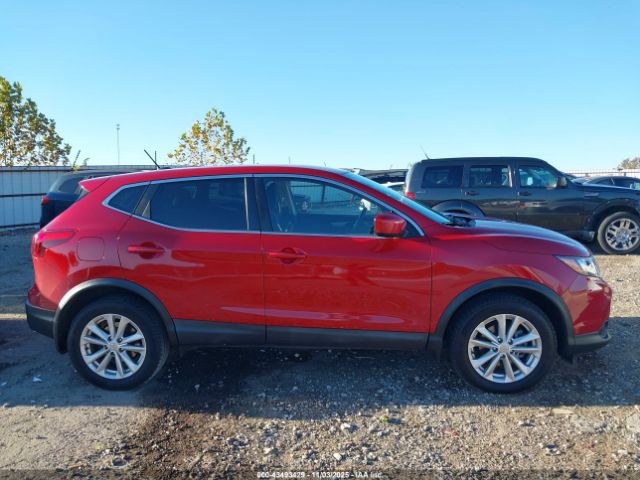 Nissan Rogue S Image 11