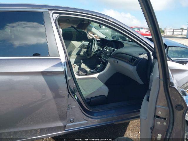 Honda Accord Ex Image 17