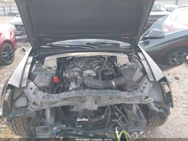 Cadillac CTS Premium Image 2