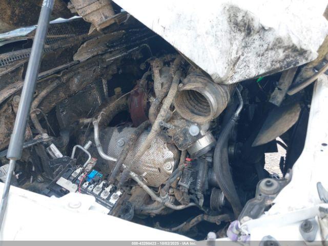 Chevrolet Silverado 2500 Image 13