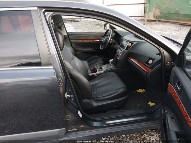 Subaru Outback 3.6r Limited Image 9