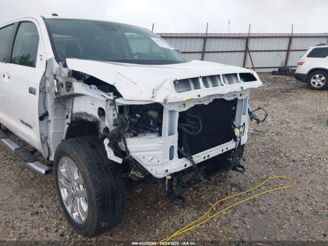 Toyota Tundra Sr5 5.7l V8 Image 7