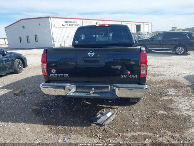 Nissan Frontier Sv 4x4 Image 13