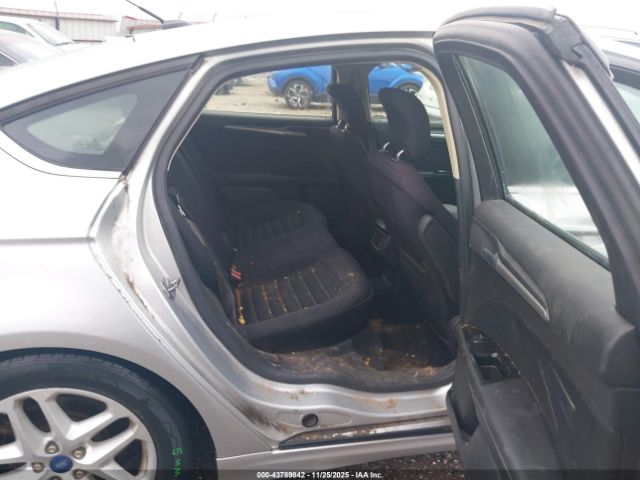 Ford Fusion Se Image 16