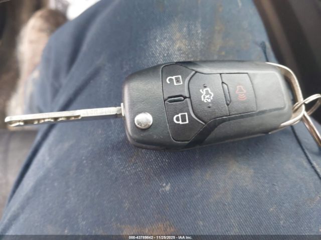 Ford Fusion Se Image 9