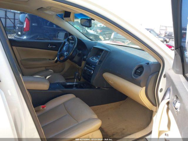 Nissan Maxima 3.5 Sv Image 6