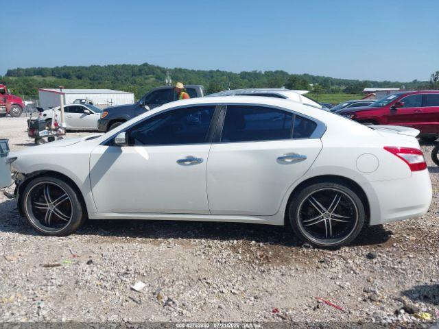 Nissan Maxima 3.5 Sv Image 8