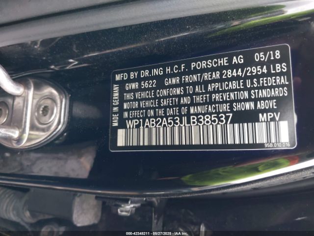 Porsche Macan S Image 9