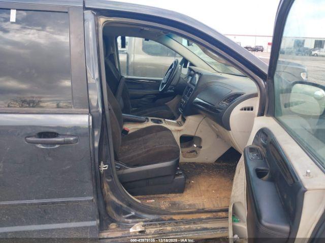 Dodge Grand Caravan Sxt Image 6