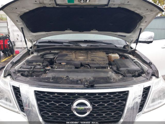 Nissan Armada Platinum Image 14