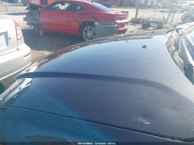 Chrysler Town & Country Touring-l Image 7