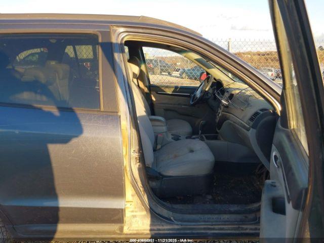 Hyundai SANTA FE Gls Image 6