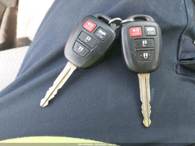 Toyota Corolla Le Plus Image 5