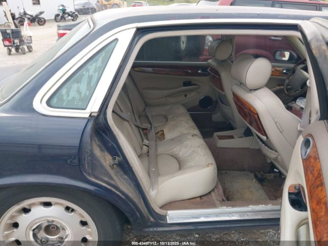 Jaguar Xj8 Vanden Plas Image 5