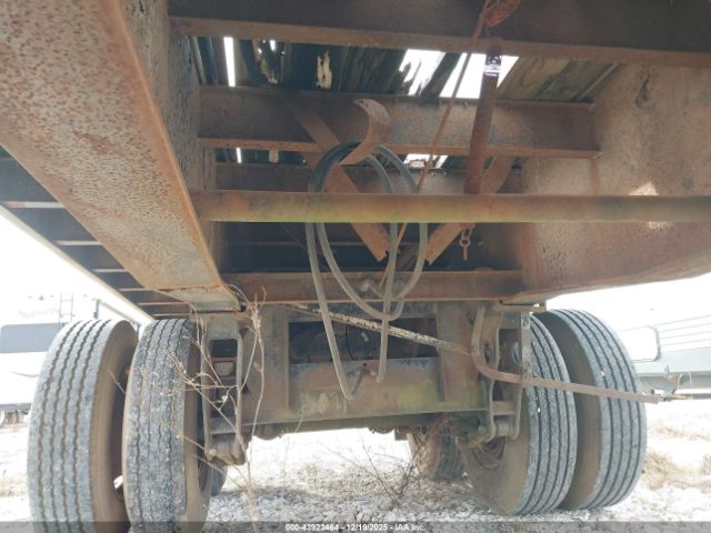 Hobbs Flatbed Image 14