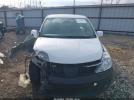 Nissan Versa 1.8s Image 8