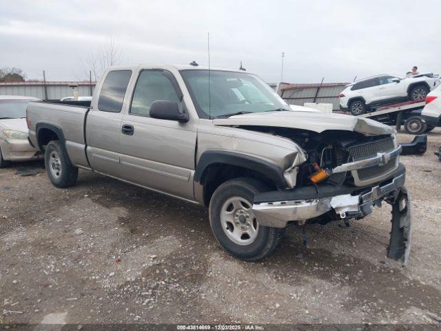  Salvage Chevrolet Silverado 1500