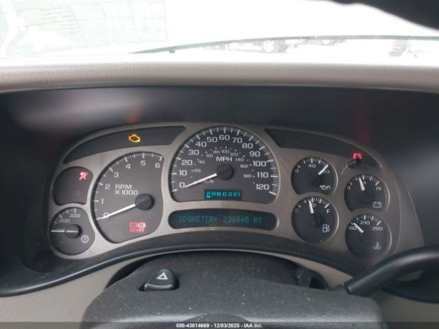 Chevrolet Silverado 1500 Lt Image 8