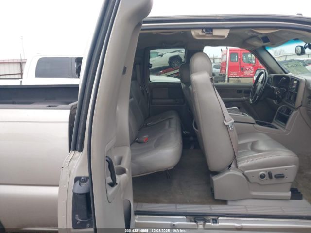 Chevrolet Silverado 1500 Lt Image 9