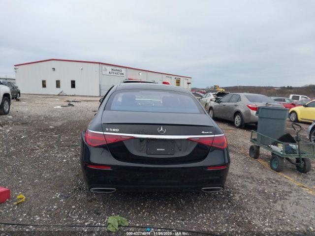 Mercedes-Benz S-Class 4matic Image 16