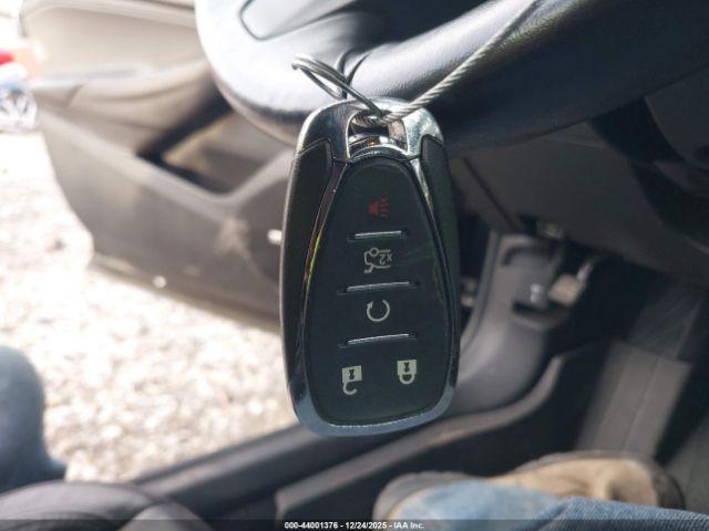 Chevrolet Cruze Premier Auto Image 16