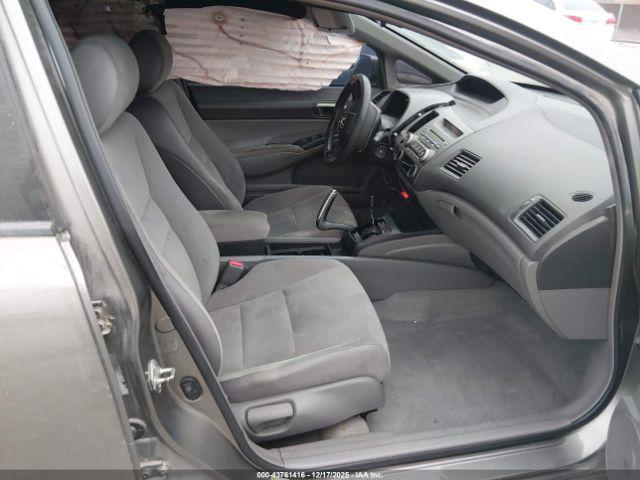 Honda Civic Lx Image 9